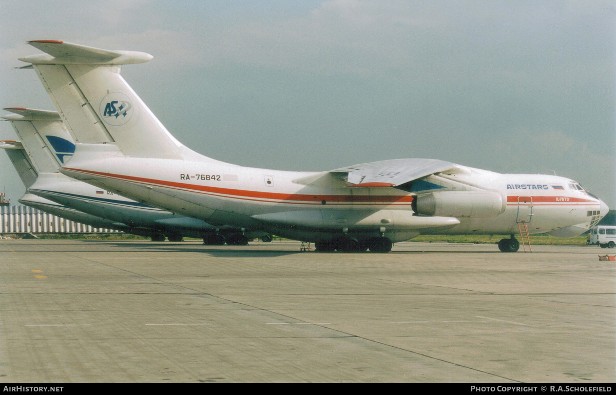 Aircraft Photo of RA-76842 | Ilyushin Il-76TD | Airstars | AirHistory.net #104661