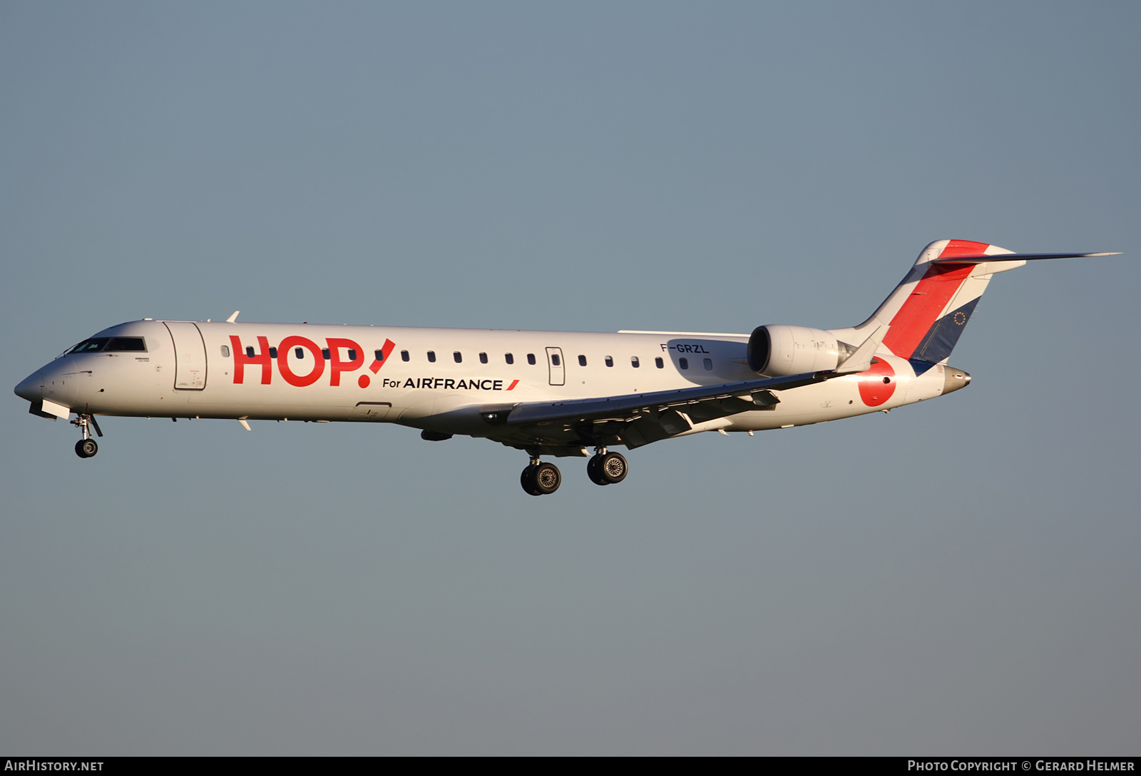 Aircraft Photo of F-GRZL | Bombardier CRJ-701 (CL-600-2C10) | Hop! | AirHistory.net #104730