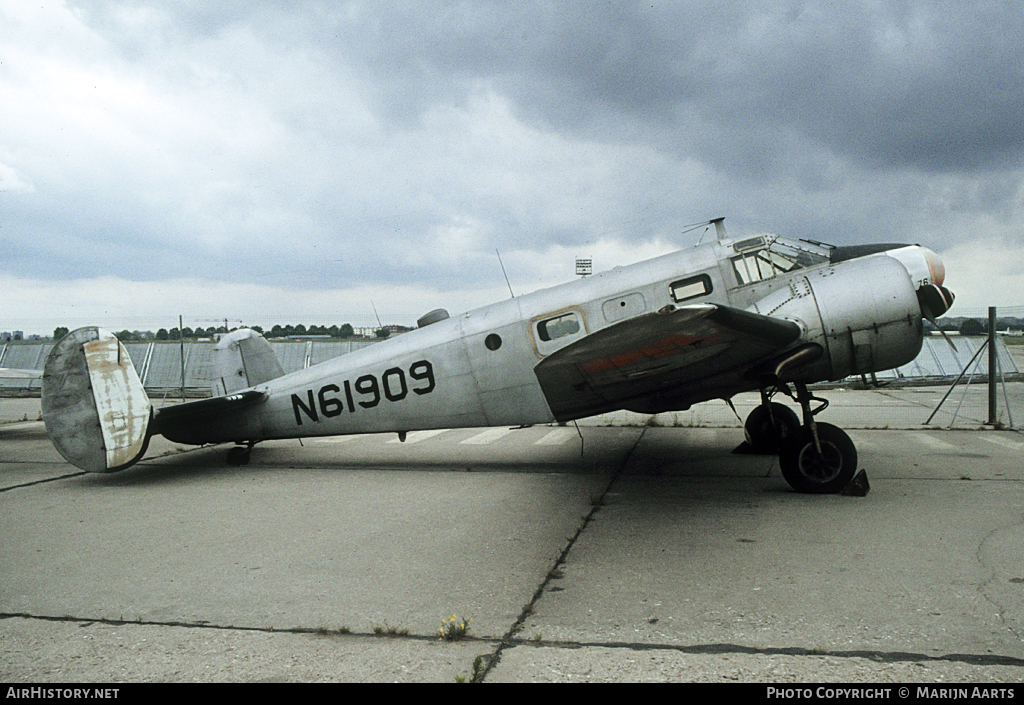 Aircraft Photo of N61909 | Beech D18S | AirHistory.net #104749