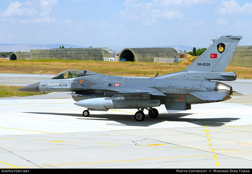 Aircraft Photo of 88-0029 | General Dynamics F-16C Fighting Falcon | Turkey - Air Force | AirHistory.net #104767