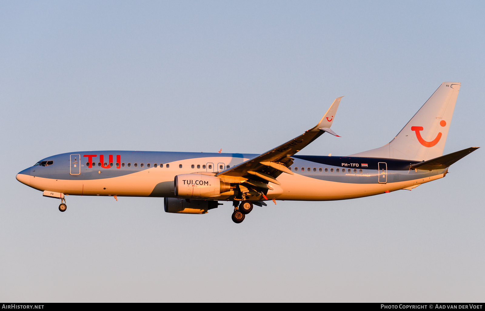 Aircraft Photo of PH-TFD | Boeing 737-86N | TUI | AirHistory.net #104769