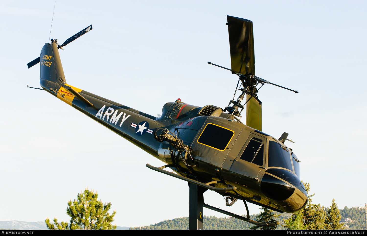 Aircraft Photo of 64-14101 / 0-14101 | Bell UH-1M Iroquois | USA - Army | AirHistory.net #104775
