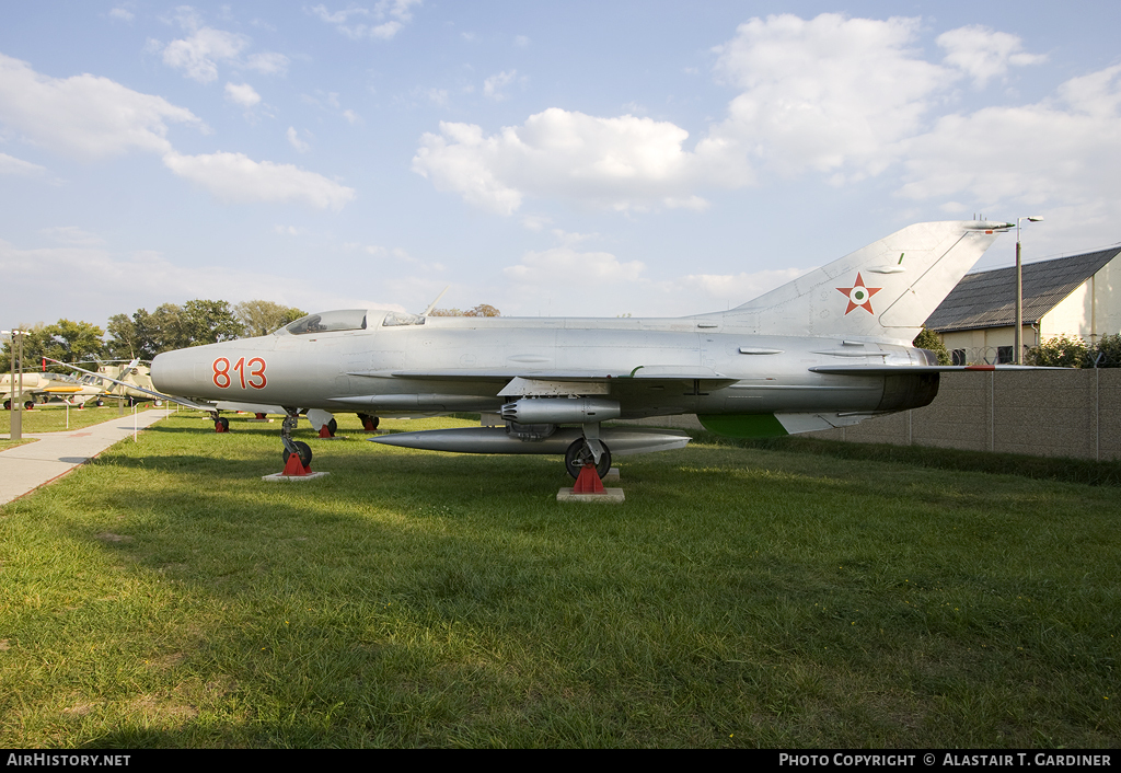 Aircraft Photo of 813 | Mikoyan-Gurevich MiG-21F-13 | Hungary - Air Force | AirHistory.net #104864