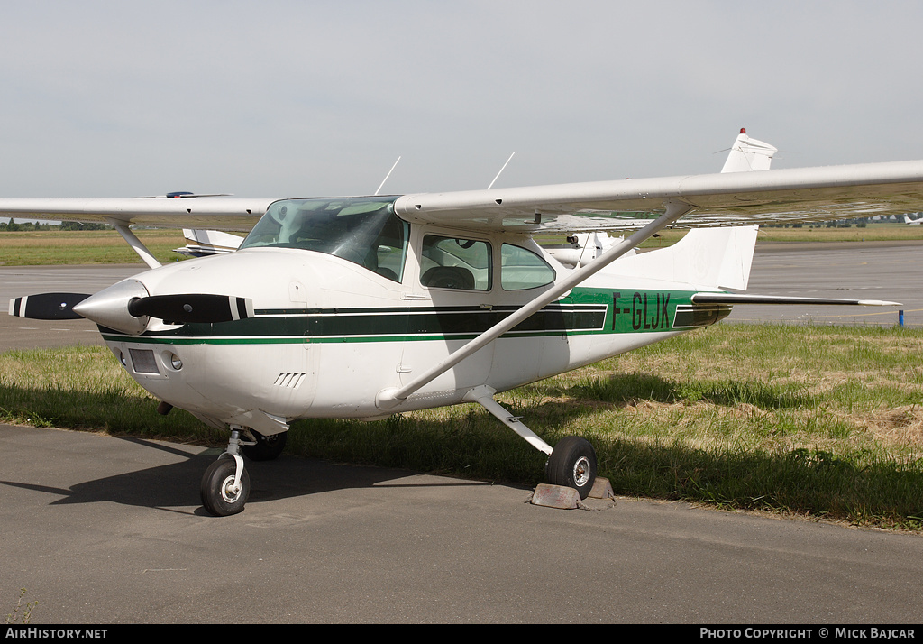 Aircraft Photo of F-GLJK | Cessna 182P Skylane | AirHistory.net #104898