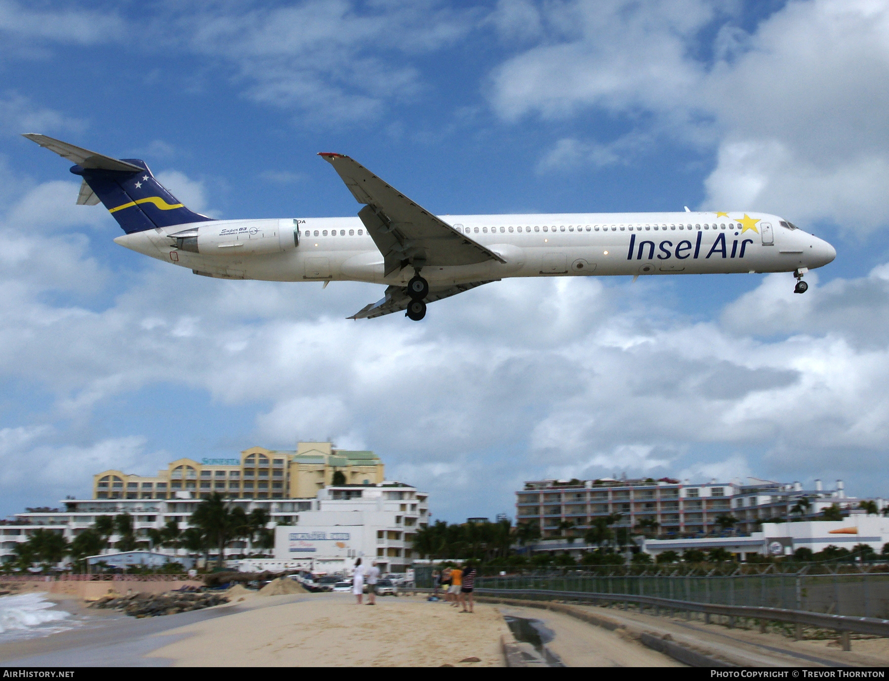 Aircraft Photo of PJ-MDA | McDonnell Douglas MD-83 (DC-9-83) | Insel Air | AirHistory.net #104966