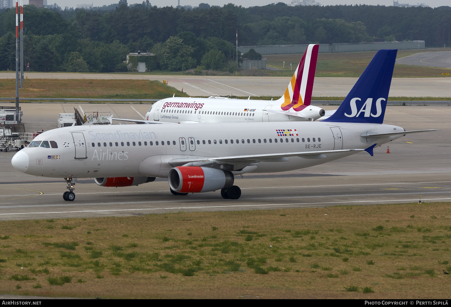 Aircraft Photo of SE-RJE | Airbus A320-232 | Scandinavian Airlines - SAS | AirHistory.net #104992