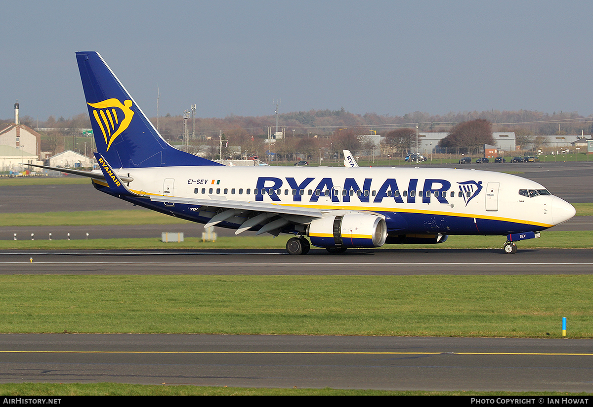 Aircraft Photo of EI-SEV | Boeing 737-73S | Ryanair | AirHistory.net #104995