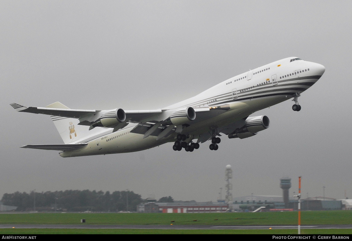Aircraft Photo of V8-ALI | Boeing 747-430 | Brunei Sultan's Flight | AirHistory.net #105022