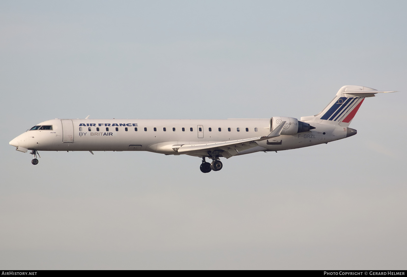 Aircraft Photo of F-GRZL | Bombardier CRJ-701 (CL-600-2C10) | Air France | AirHistory.net #105079
