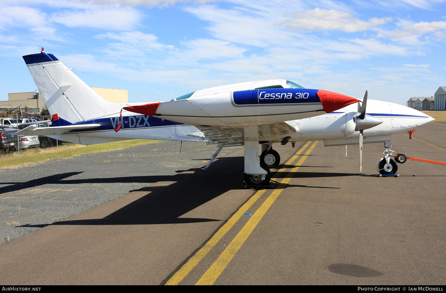 Aircraft Photo of VH-DZX | Cessna 310R | AirHistory.net #105209