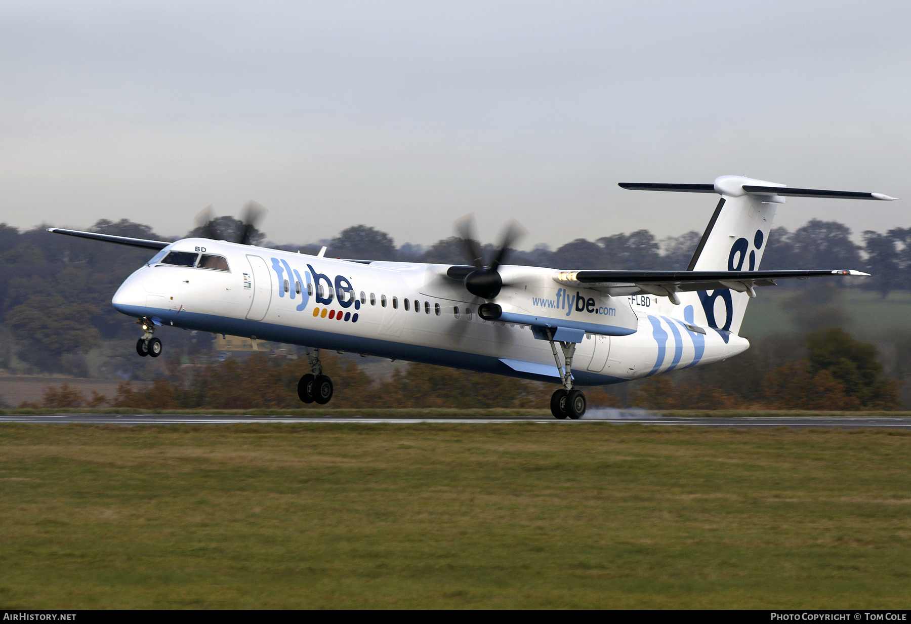 Aircraft Photo of G-FLBD | Bombardier DHC-8-402 Dash 8 | Flybe | AirHistory.net #105349