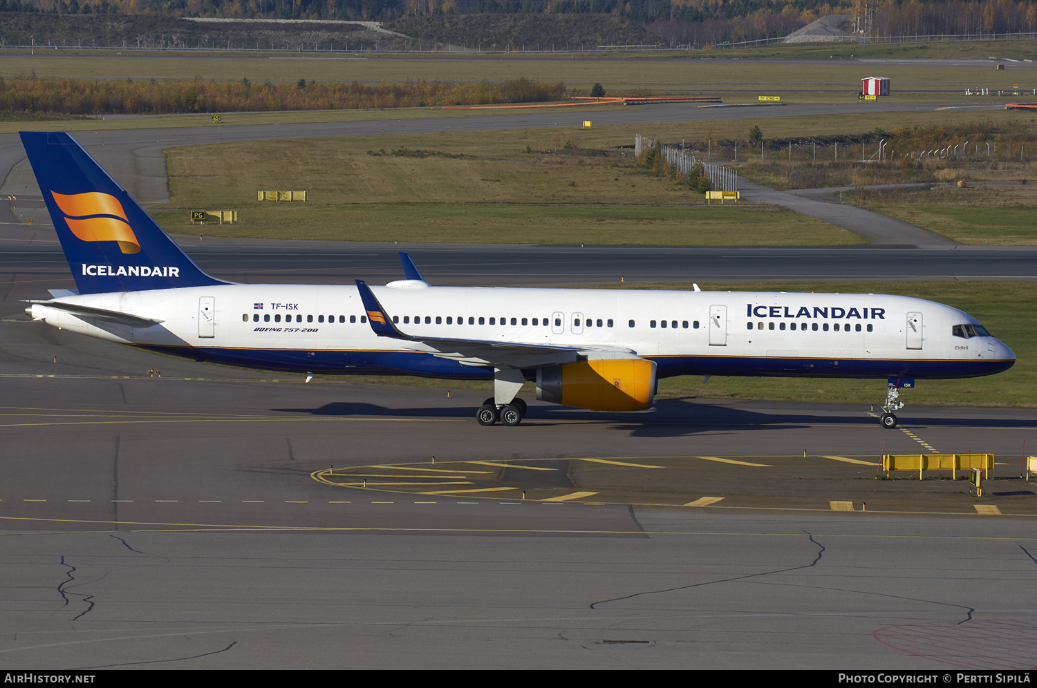 Aircraft Photo of TF-ISK | Boeing 757-223 | Icelandair | AirHistory.net #105364