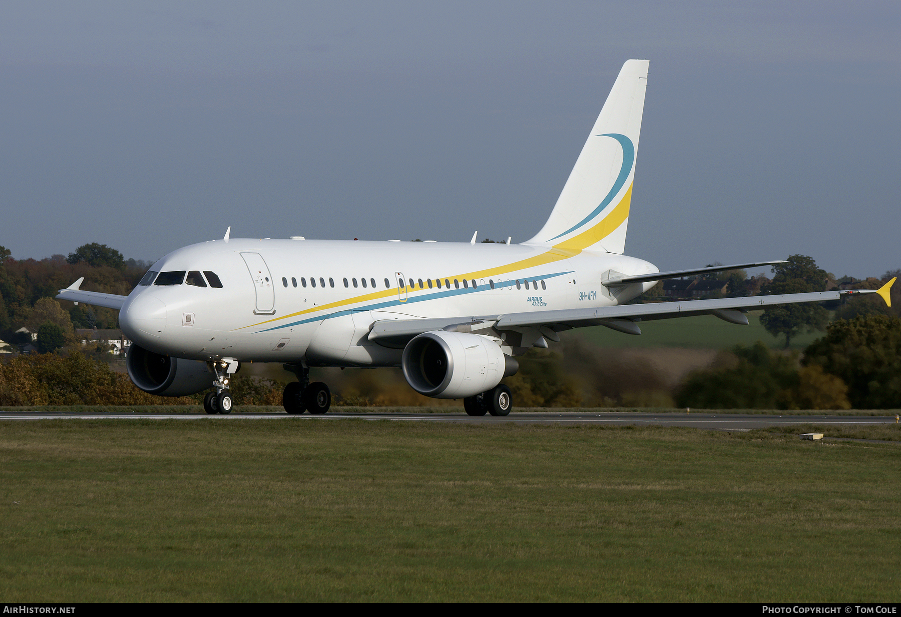 Aircraft Photo of 9H-AFM | Airbus A318-112 | AirHistory.net #105378