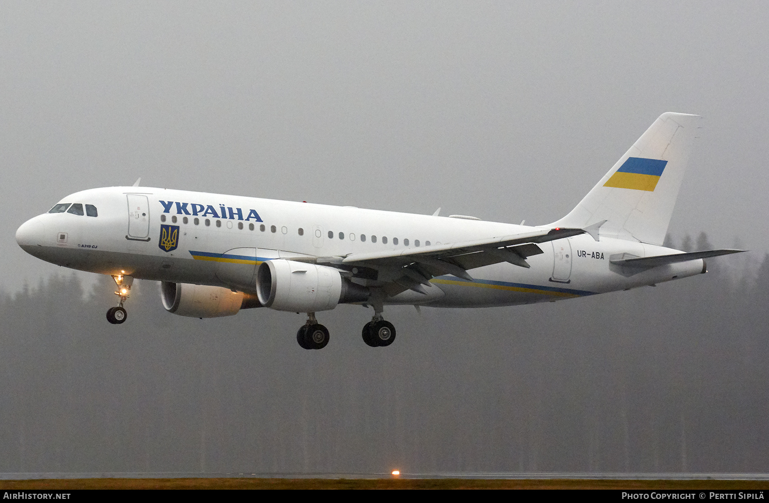 Aircraft Photo of UR-ABA | Airbus ACJ319 (A319-115/CJ) | Ukraine Government | AirHistory.net #105417