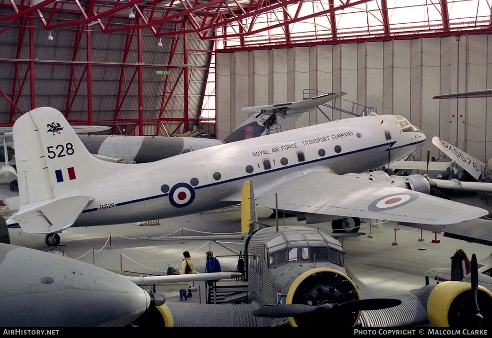 Aircraft Photo of TG528 | Handley Page HP-67 Hastings C1A | UK - Air Force | AirHistory.net #105521