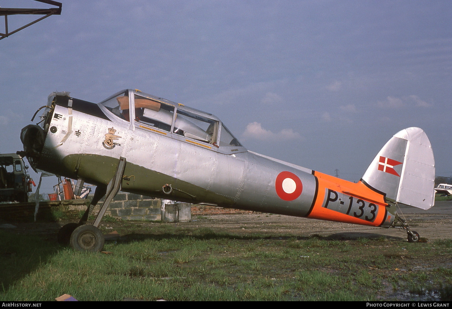 Aircraft Photo of P-133 | De Havilland DHC-1 Chipmunk T20 | Denmark - Air Force | AirHistory.net #105540