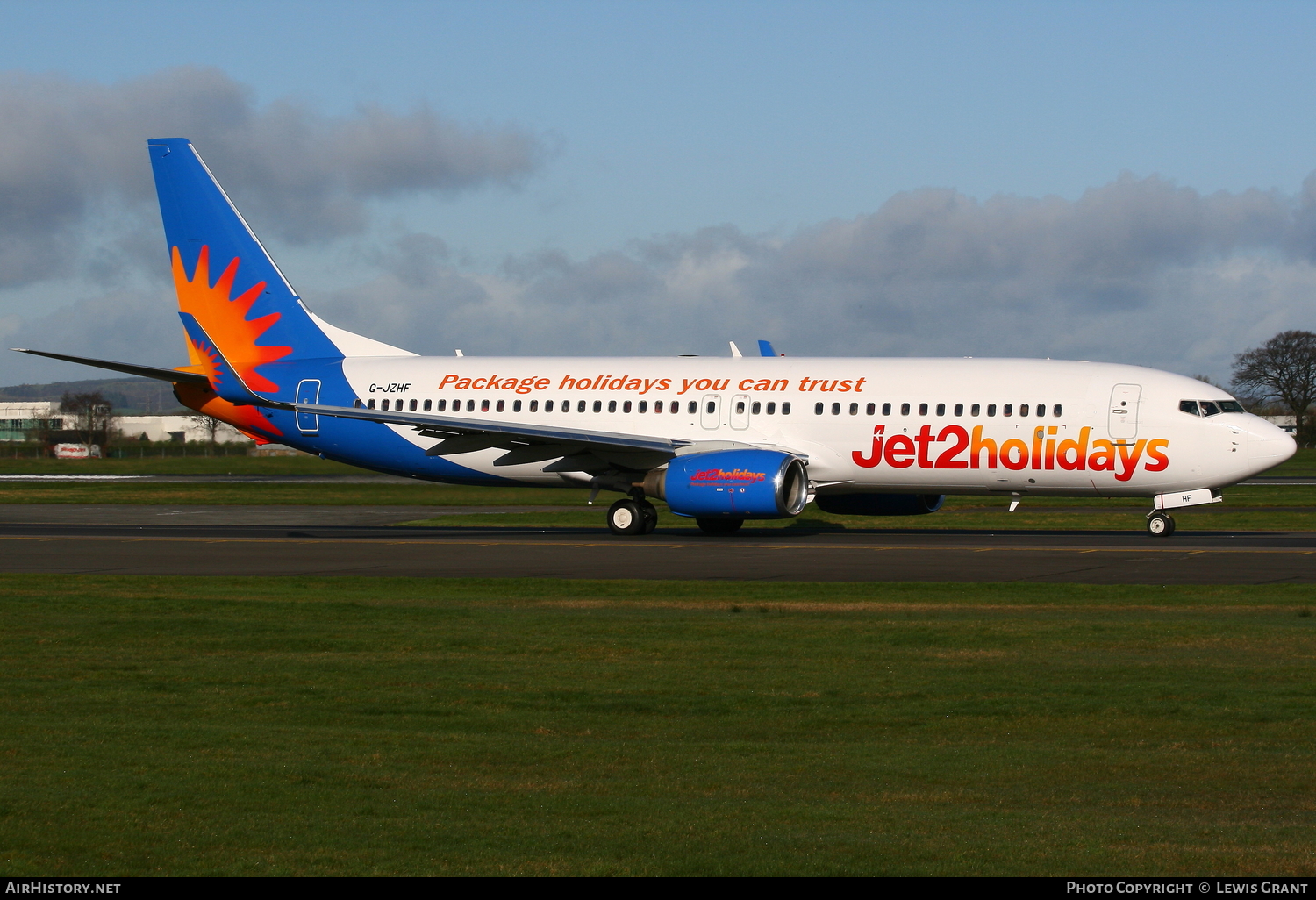 Aircraft Photo of G-JZHF | Boeing 737-8K2 | Jet2 Holidays | AirHistory.net #105544