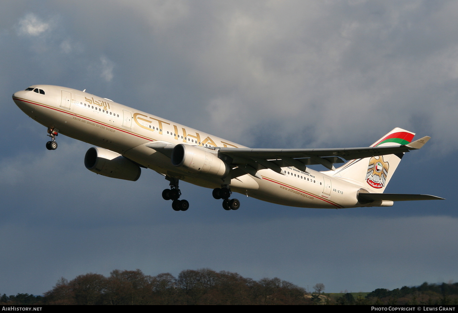 Aircraft Photo of A6-EYO | Airbus A330-243 | Etihad Airways | AirHistory.net #105561