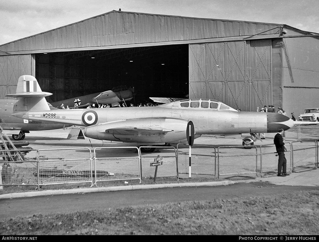 Aircraft Photo of WD686 | Gloster Meteor NF11 | UK - Air Force | AirHistory.net #105583