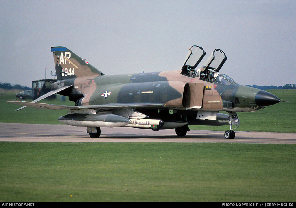 Aircraft Photo of 65-0944 / AF65-944 | McDonnell RF-4C Phantom II | USA - Air Force | AirHistory.net #105663
