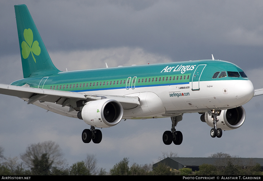 Aircraft Photo of EI-DEP | Airbus A320-214 | Aer Lingus | AirHistory.net #105681