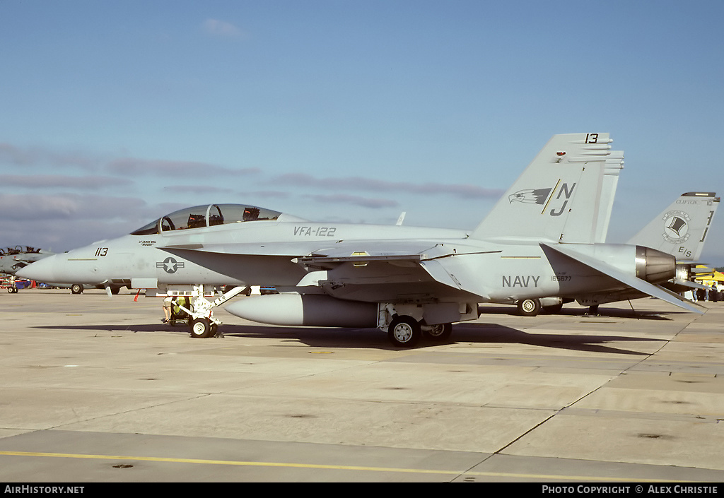 Aircraft Photo of 165677 | Boeing F/A-18F Super Hornet | USA - Navy | AirHistory.net #105724