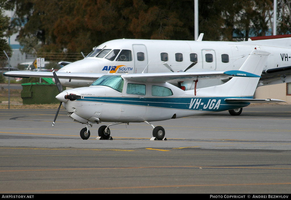 Aircraft Photo of VH-JGA | Cessna 210N Centurion II | AirHistory.net #105747