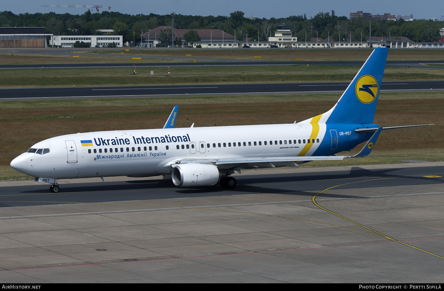 Aircraft Photo of UR-PST | Boeing 737-8AS | Ukraine International Airlines | AirHistory.net #105761