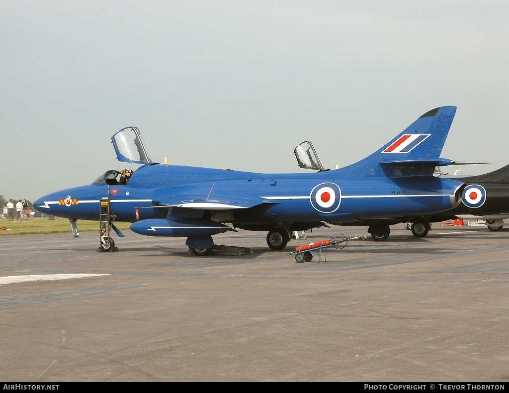 Aircraft Photo of G-BXKF / XL577 | Hawker Hunter T7 | UK - Air Force | AirHistory.net #105822