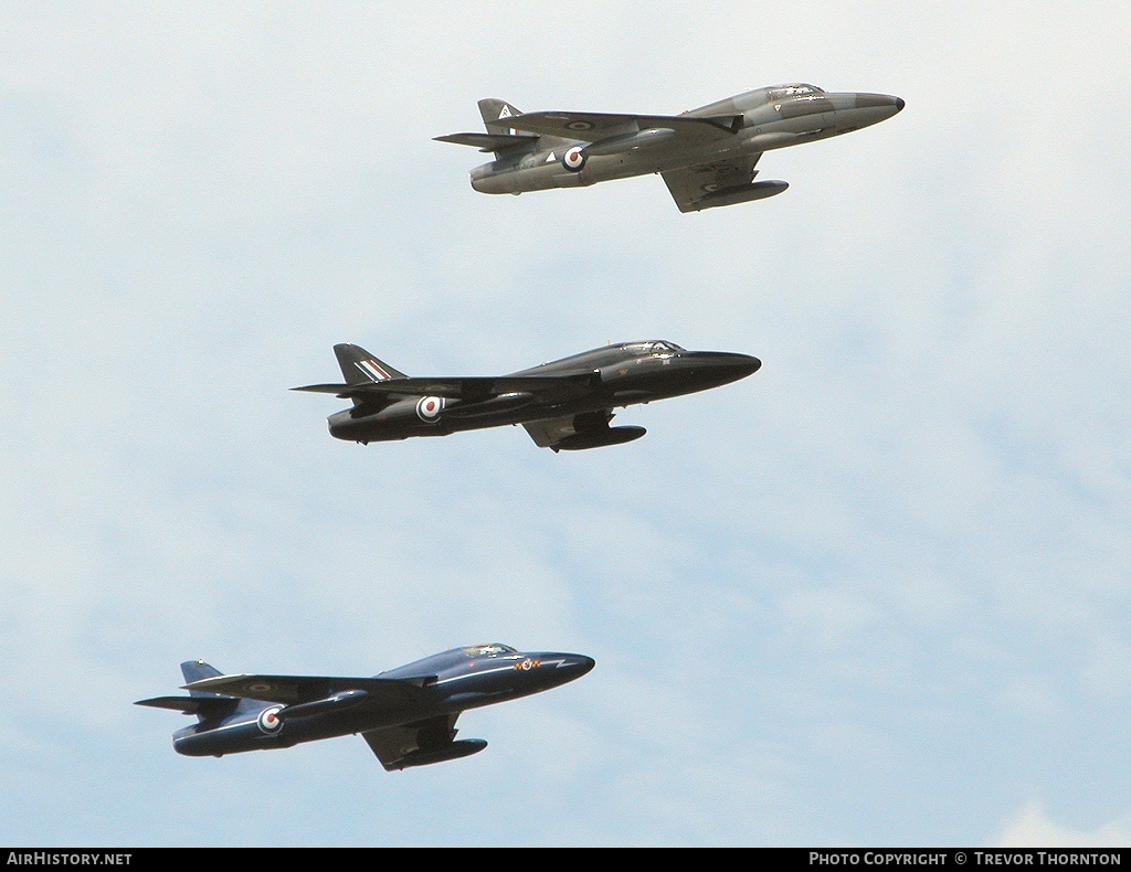 Aircraft Photo of G-BXFI / WV372 | Hawker Hunter T7 | UK - Air Force | AirHistory.net #105994