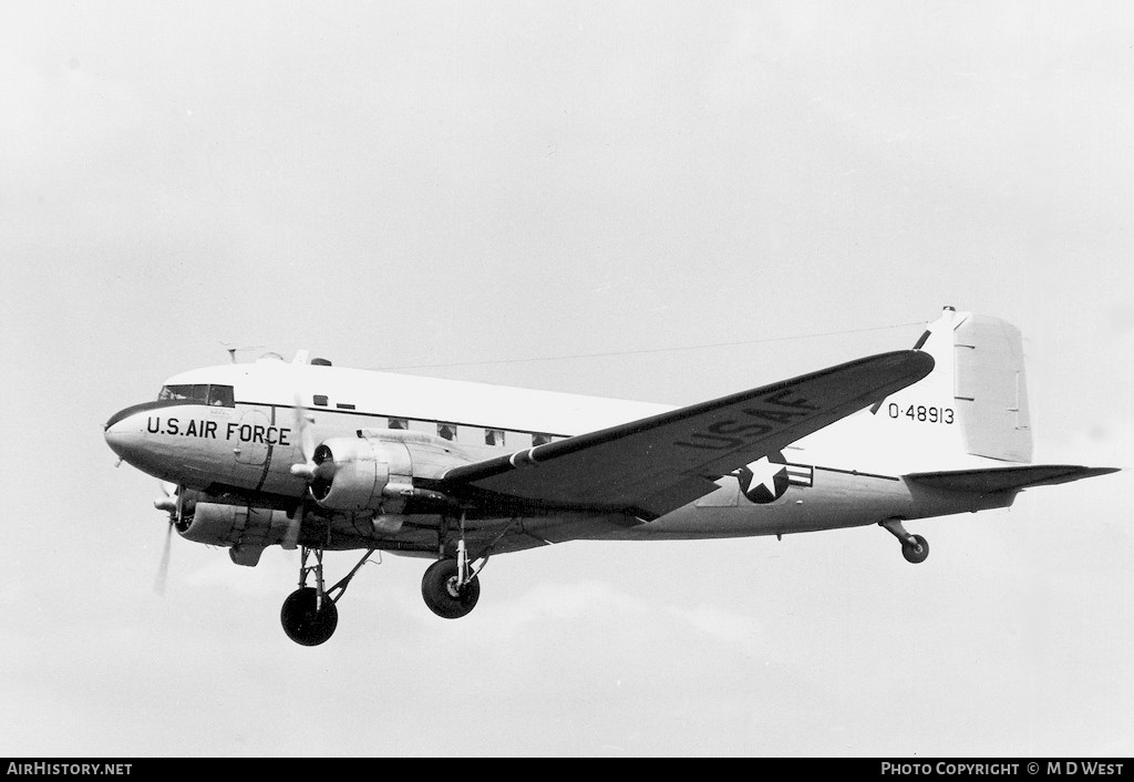 Aircraft Photo of 43-48913 / 0-48913 | Douglas VC-47D Skytrain | USA - Air Force | AirHistory.net #106031