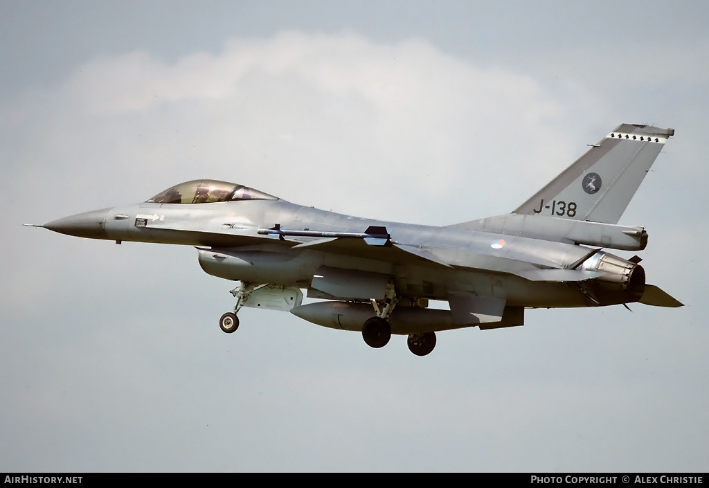 Aircraft Photo of J-138 | General Dynamics F-16A Fighting Falcon | Netherlands - Air Force | AirHistory.net #106040