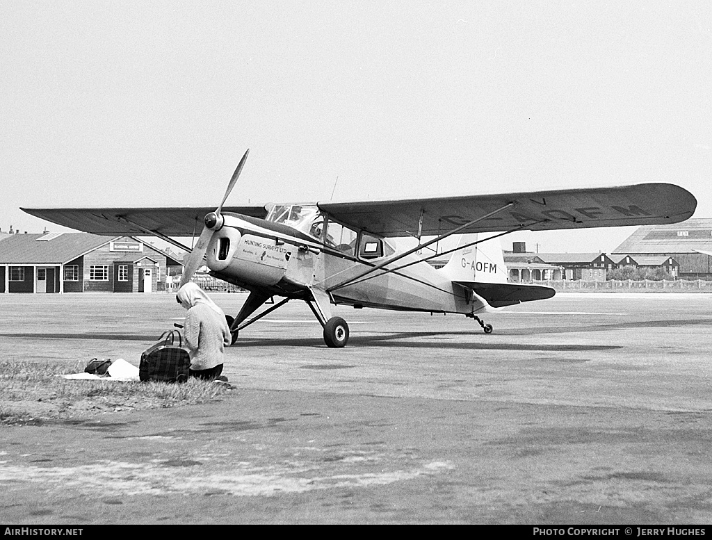 Aircraft Photo of G-AOFM | Auster J-5P Autocar | Hunting Surveys | AirHistory.net #106052