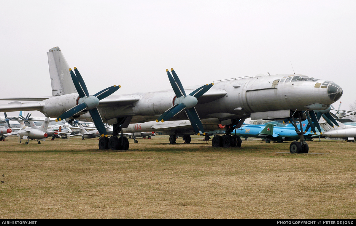 Aircraft Photo of 4807 black | Tupolev Tu-95LL | Soviet Union - Air Force | AirHistory.net #106111