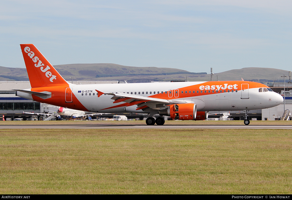 Aircraft Photo of G-EZTK | Airbus A320-214 | EasyJet | AirHistory.net #106184