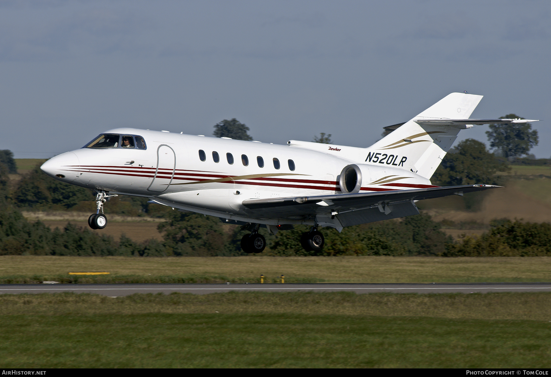 Aircraft Photo of N520LR | Raytheon Hawker 1000 | AirHistory.net #106329