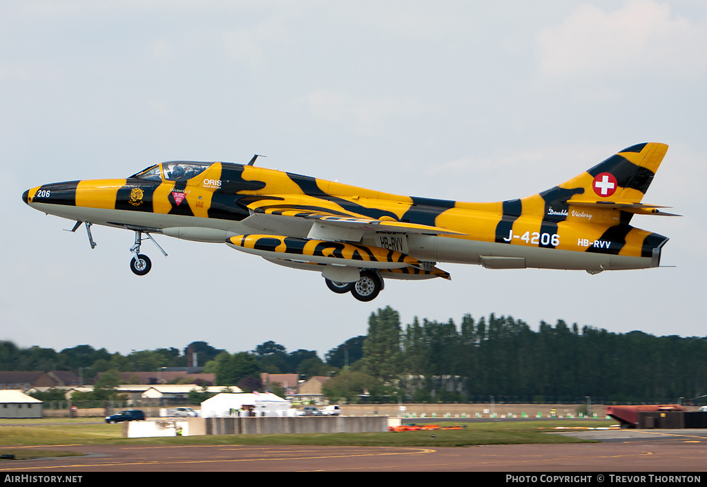 Aircraft Photo of HB-RVV / J-4206 | Hawker Hunter T68 | Switzerland - Air Force | AirHistory.net #106517