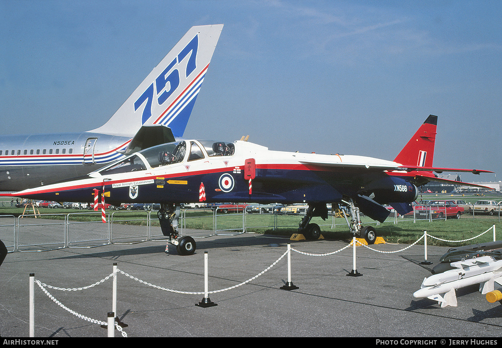 Aircraft Photo of XW566 | Sepecat Jaguar B | UK - Air Force | AirHistory.net #106637