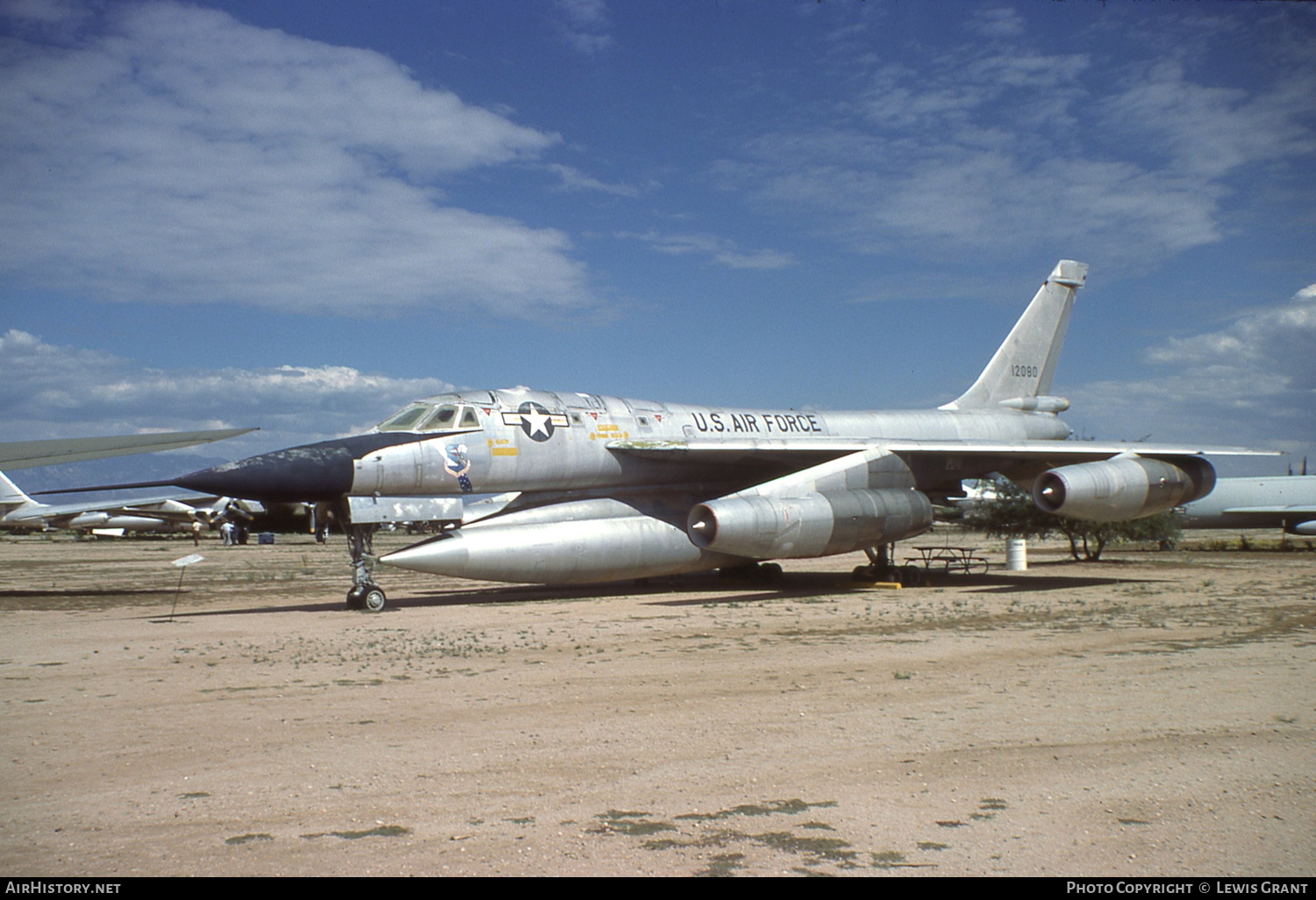Aircraft Photo of 61-2080 / 12080 | Convair B-58A Hustler | USA - Air Force | AirHistory.net #106642