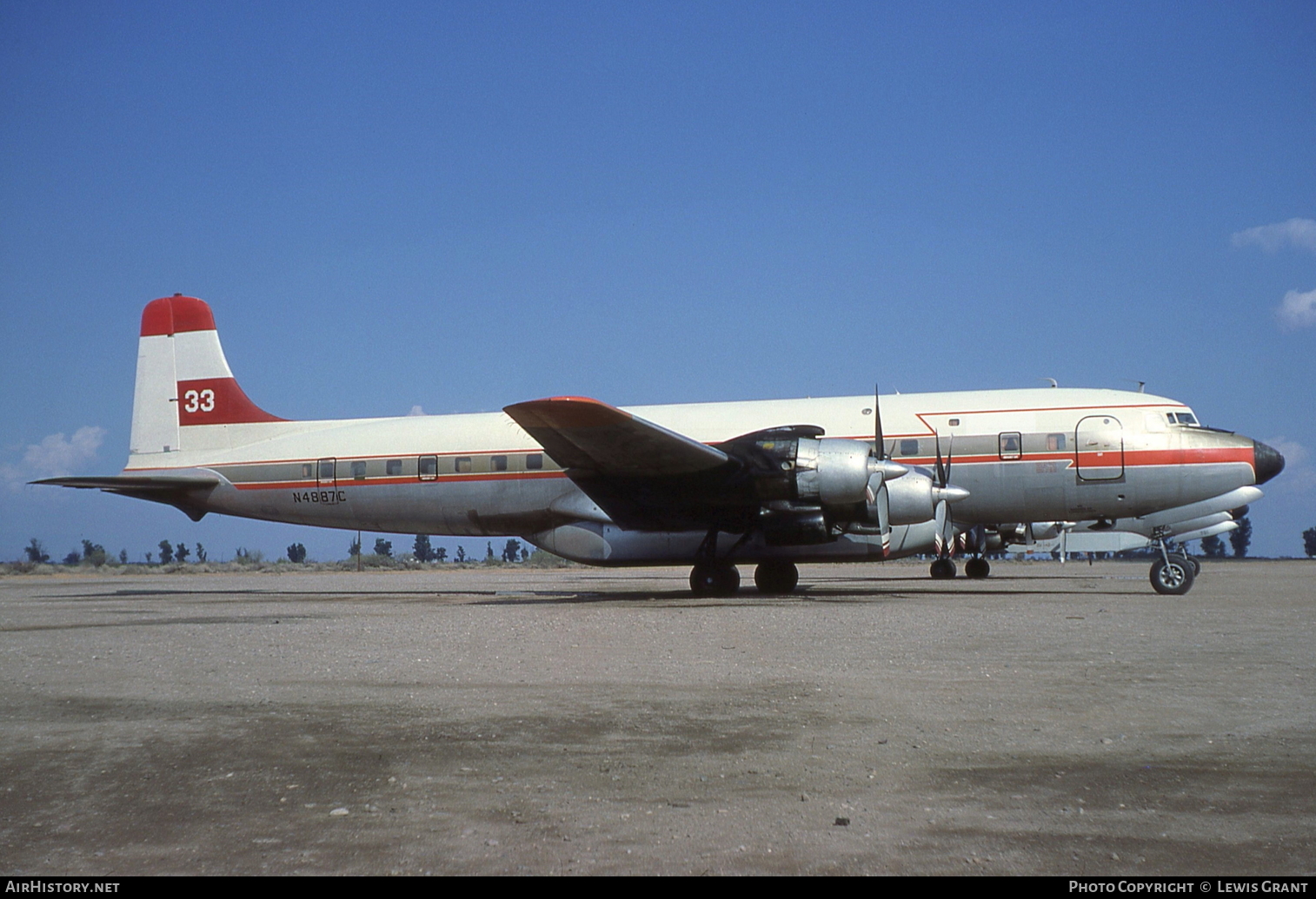 Aircraft Photo of N4887C | Douglas DC-7B/AT | AirHistory.net #106792