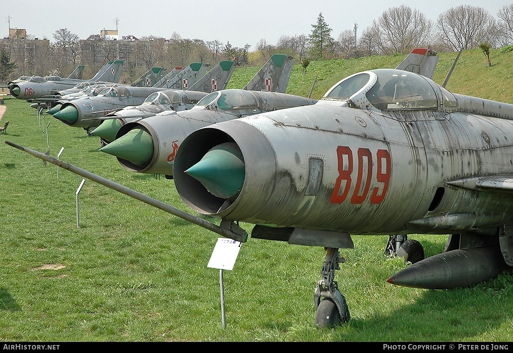 Aircraft Photo of 809 | Mikoyan-Gurevich MiG-21F-13 | Poland - Air Force | AirHistory.net #106802