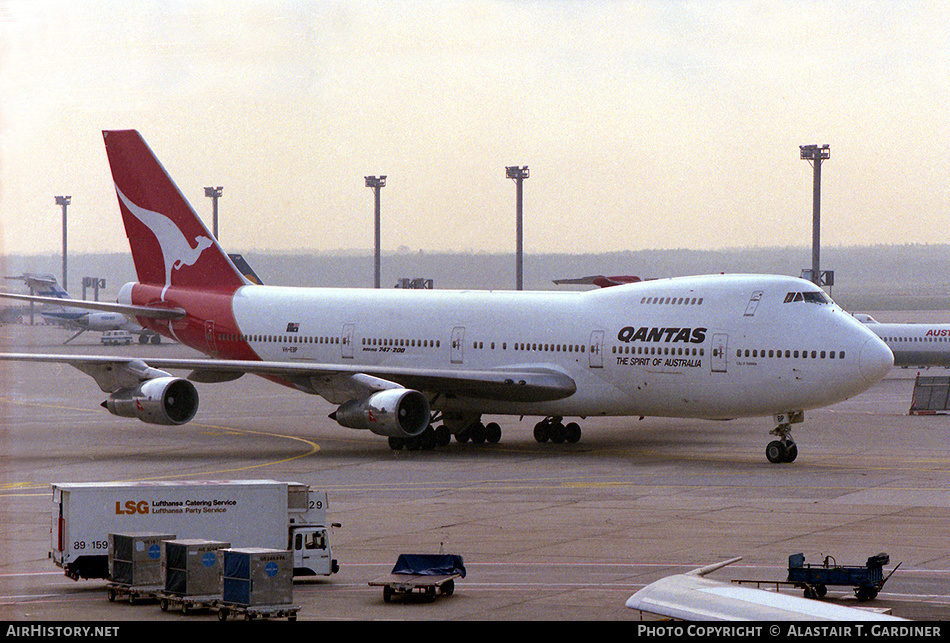 Aircraft Photo of VH-EBP | Boeing 747-238B | Qantas | AirHistory.net #106870