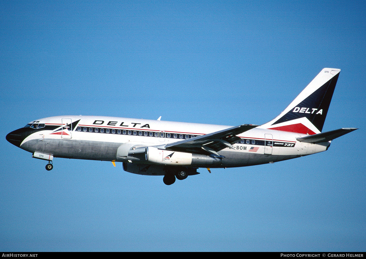 Aircraft Photo of EI-BOM | Boeing 737-2T4/Adv | Delta Air Lines | AirHistory.net #106889