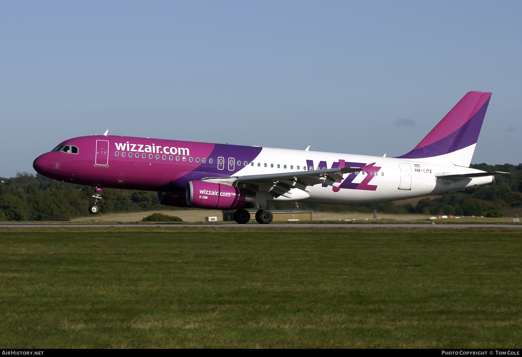 Aircraft Photo of HA-LPX | Airbus A320-232 | Wizz Air | AirHistory.net #106897