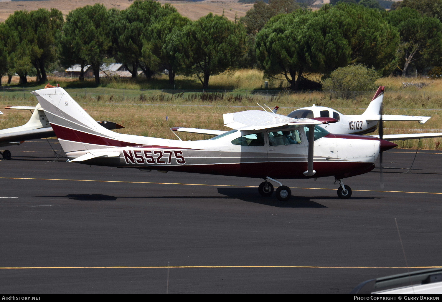 Aircraft Photo of N5527S | Cessna TR182 Turbo Skylane RG | AirHistory.net #106950