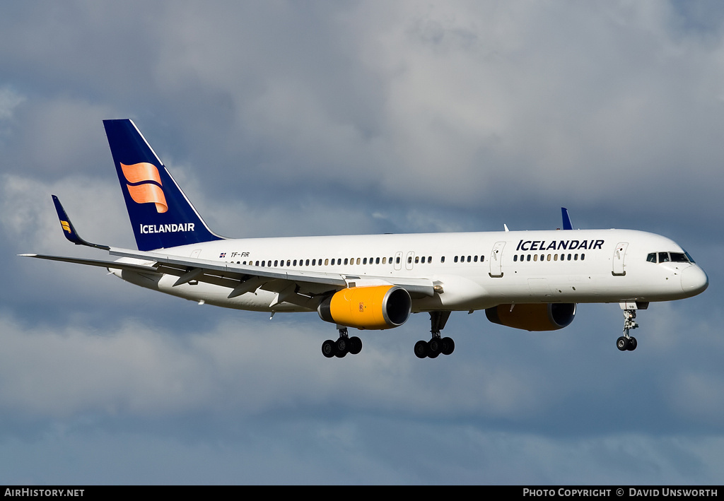 Aircraft Photo of TF-FIR | Boeing 757-256 | Icelandair | AirHistory.net #107045