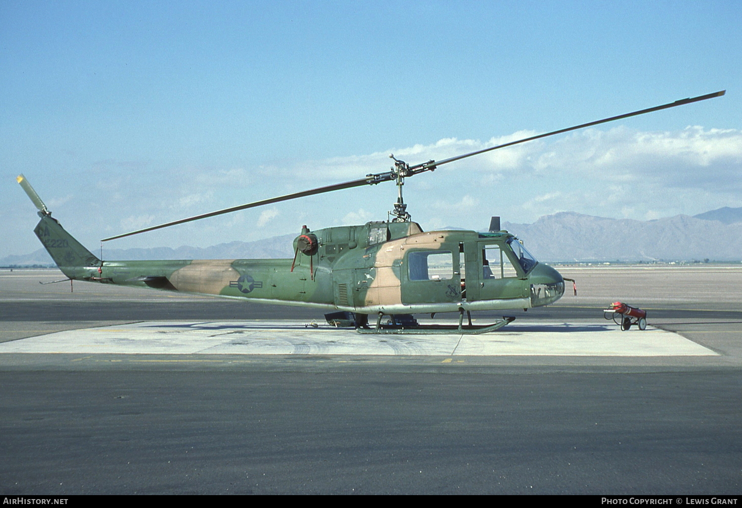 Aircraft Photo of 66-1220 / AF66-220 | Bell UH-1F Iroquois | USA - Air Force | AirHistory.net #107053