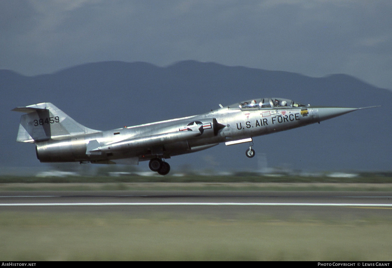 Aircraft Photo of 63-8459 / 38459 | Lockheed TF-104G Starfighter | USA - Air Force | AirHistory.net #107058