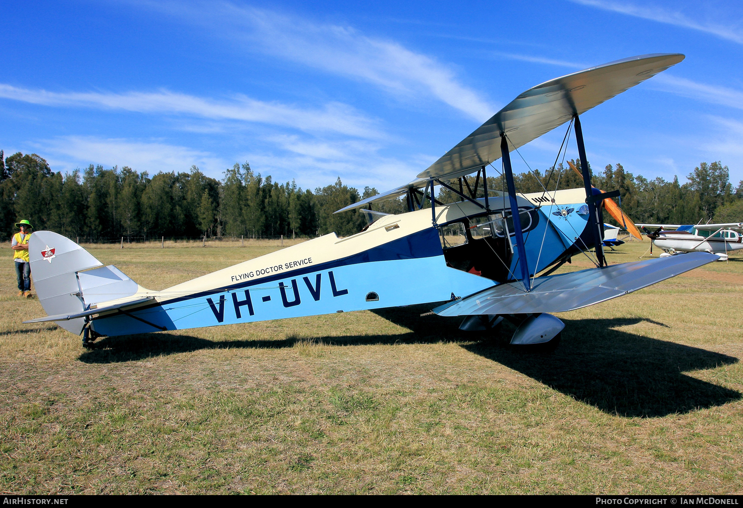 Aircraft Photo of VH-UVL | De Havilland D.H. 83 Fox Moth | Flying Doctor Service of Australia | AirHistory.net #107060