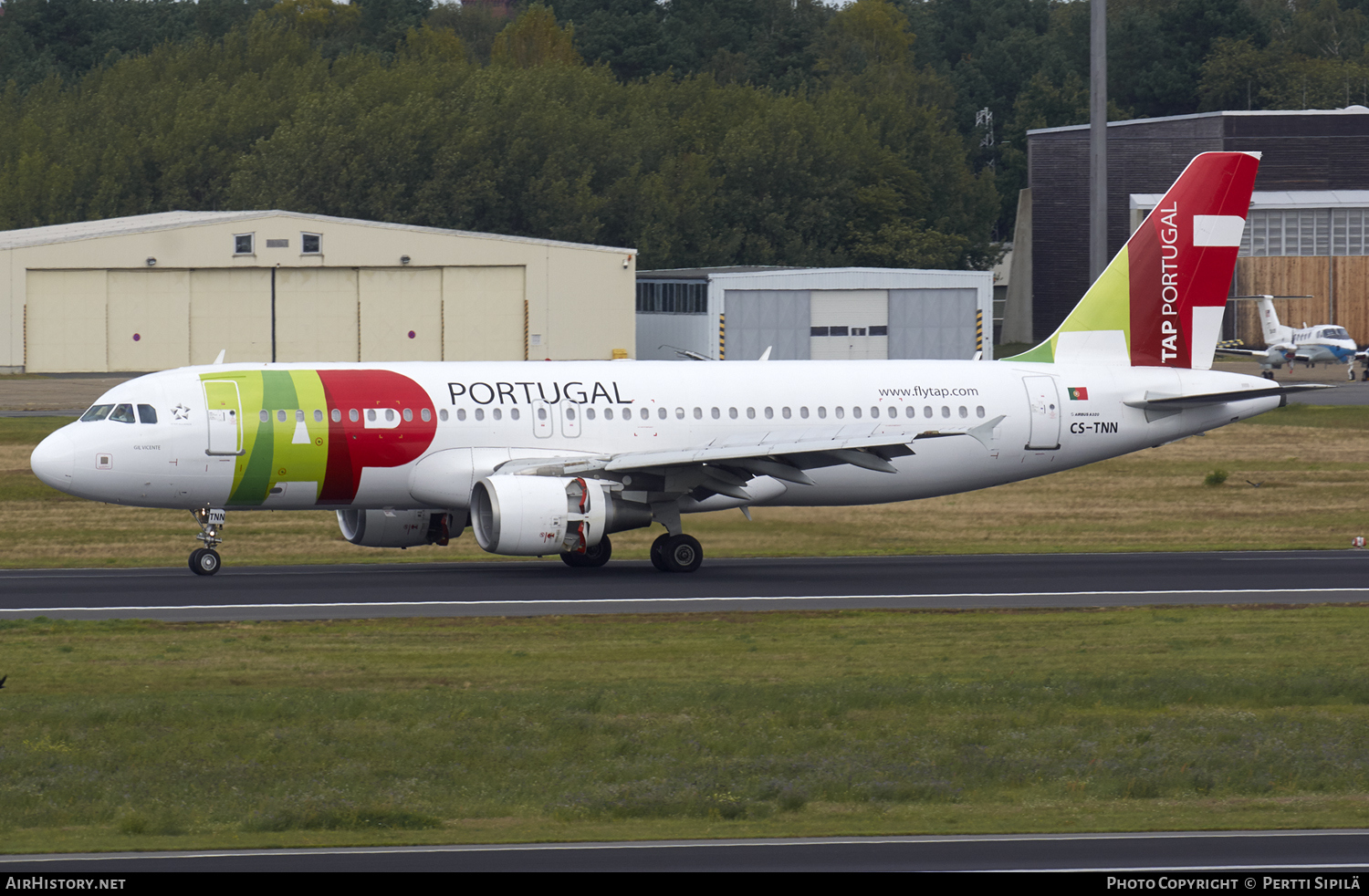 Aircraft Photo of CS-TNN | Airbus A320-214 | TAP Portugal | AirHistory.net #107073